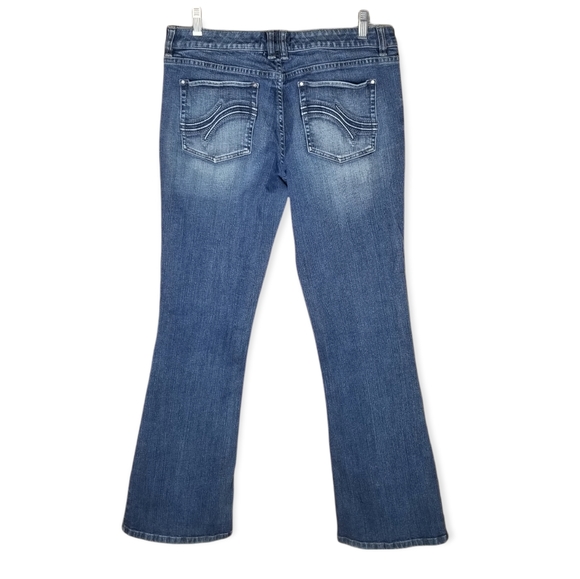 WHBM Blanc Mid Rise Flare Leg Blue Denim Jeans 8R - Picture 3 of 12